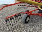 Kuhn GA 7822 rotary rake 14