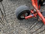 Kuhn GA 7822 rotary rake 45