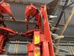 Kuhn HR6004 + TF1500 power harrow seeding set 14