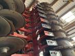 Kuhn HR6004 + TF1500 power harrow seeding set 27