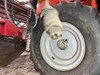Kuhn HR6004 + TF1500 power harrow seeding set 73
