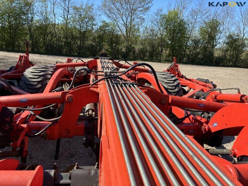 Kuhn performer 5000 harrow 13