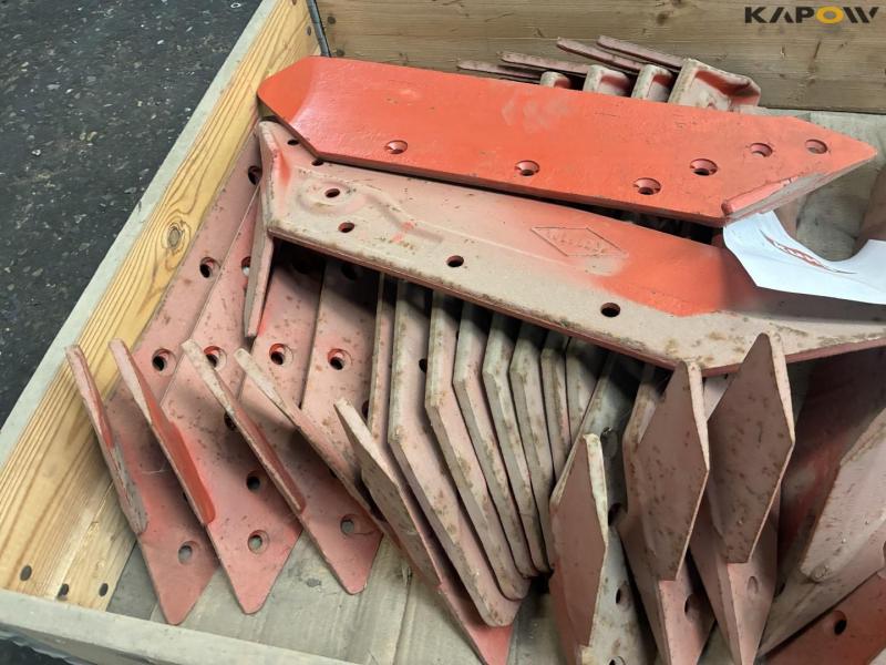 Kuhn plow parts 17