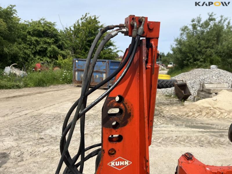Kuhn Vari-Master 151 5 furrow reversible plough 15
