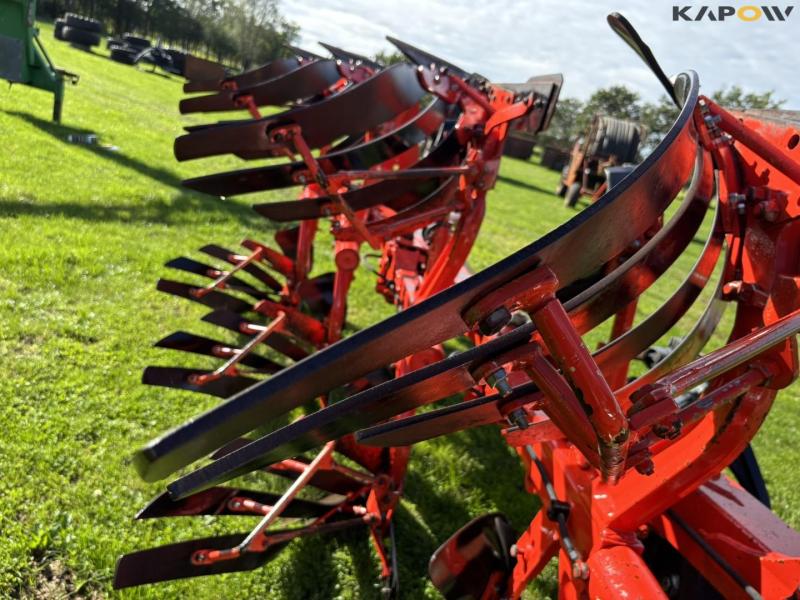Kuhn Vari-Master 152 rake reversible plough 37