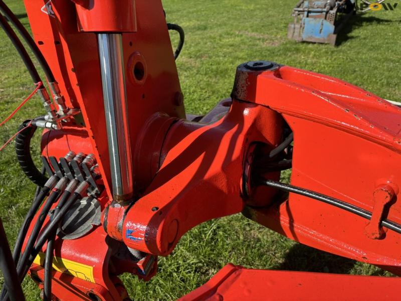 Kuhn Vari-Master 152 rake reversible plough 49