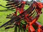 Kuhn Vari-Master 152 rake reversible plough 39