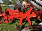 Kuhn Vari-Master 152 rake reversible plough 47
