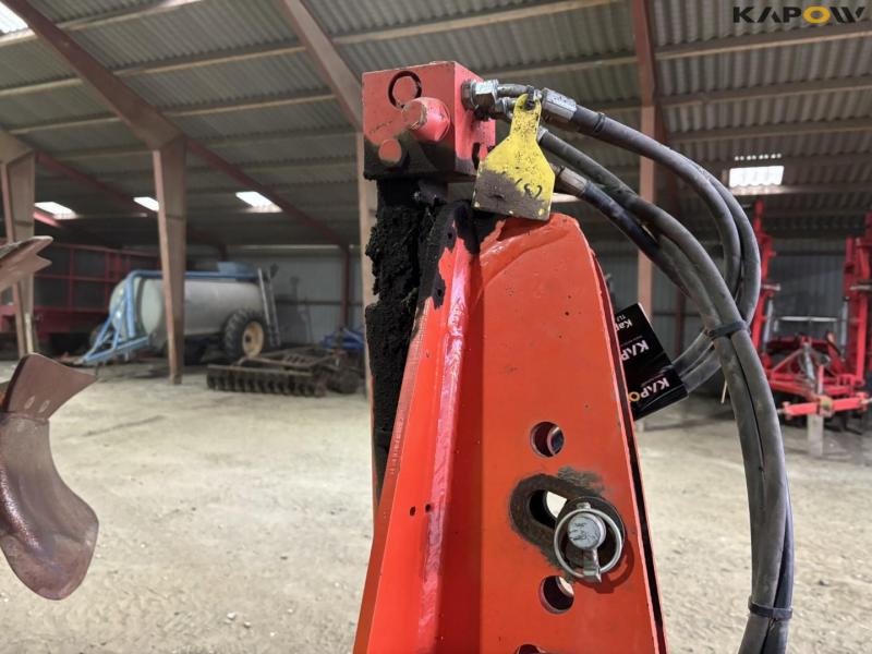 Kuhn vario-master 153 5 furrow plough 16