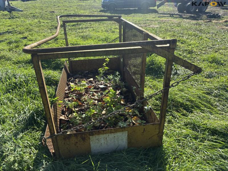 Basket for pallet forks 4