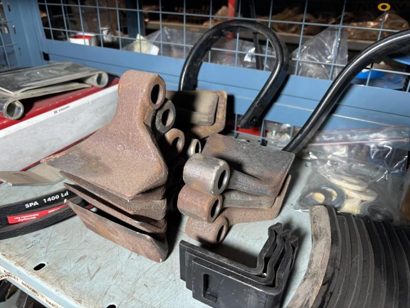 Kverneland/ Mühting flail mower parts 5