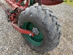 Kverneland 100-30 7 furrow reversible plough 31