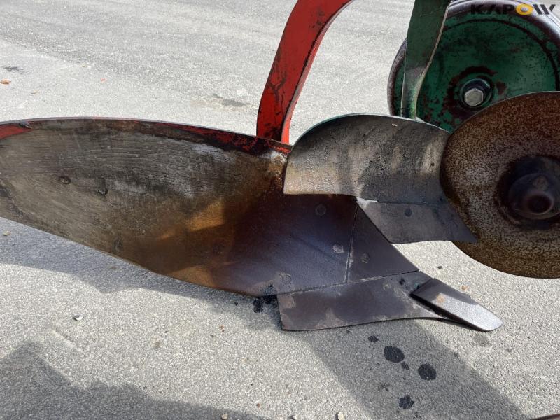 Kverneland 3 furrow plough 16