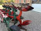 Kverneland 4-furrow EG85 reversible plow 26