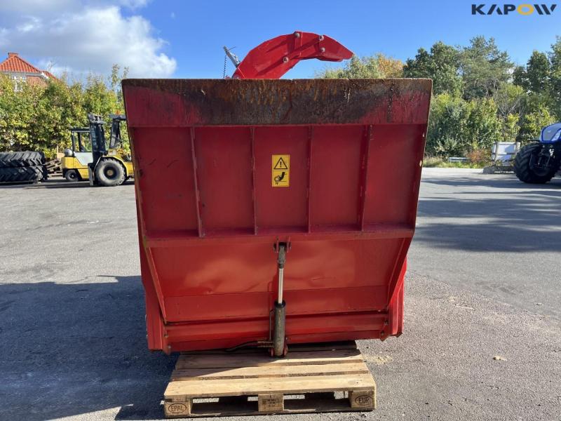 Kverneland 852 straw chopper 6