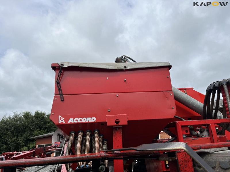 Kverneland Accord + Einböck Seed Machine + Snail 55