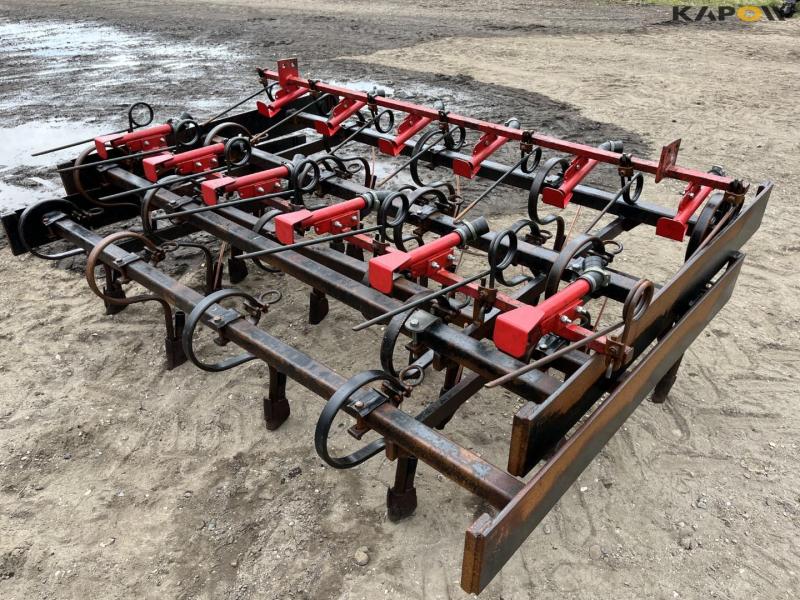 Kverneland Accord + Einböck Seed Machine + Snail 68