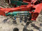 Kverneland EG100 6 furrow reversible plough with soil packers 17