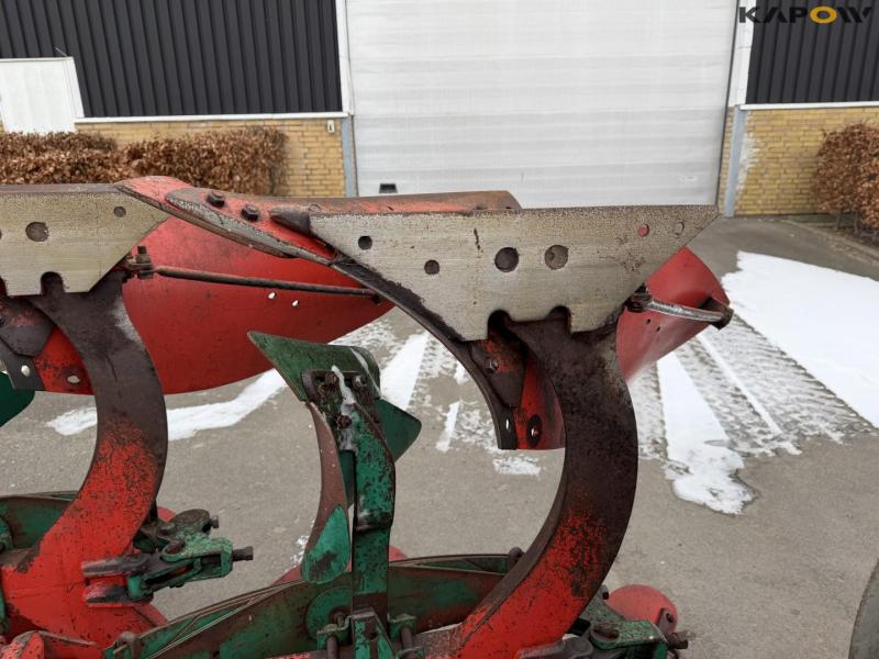 Kverneland EG85 plow 42