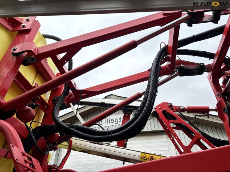 Kverneland IXtrack C60 sprayer 59