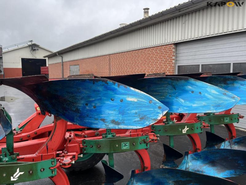 Kverneland PG100 7 furrow reversible plough 19