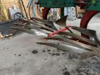 Kverneland PG100 8 furrow plough 35