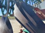 Kverneland PW 100 8 furrow reversible plough 55