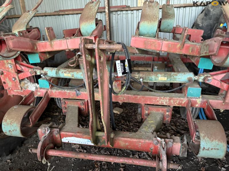 Kverneland stubble harrow 17 teeth 3