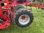 Kverneland U-Drill 4000 plus with HE-VA pits 30