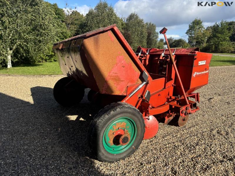 Kverneland UN 3200 potato planter 5