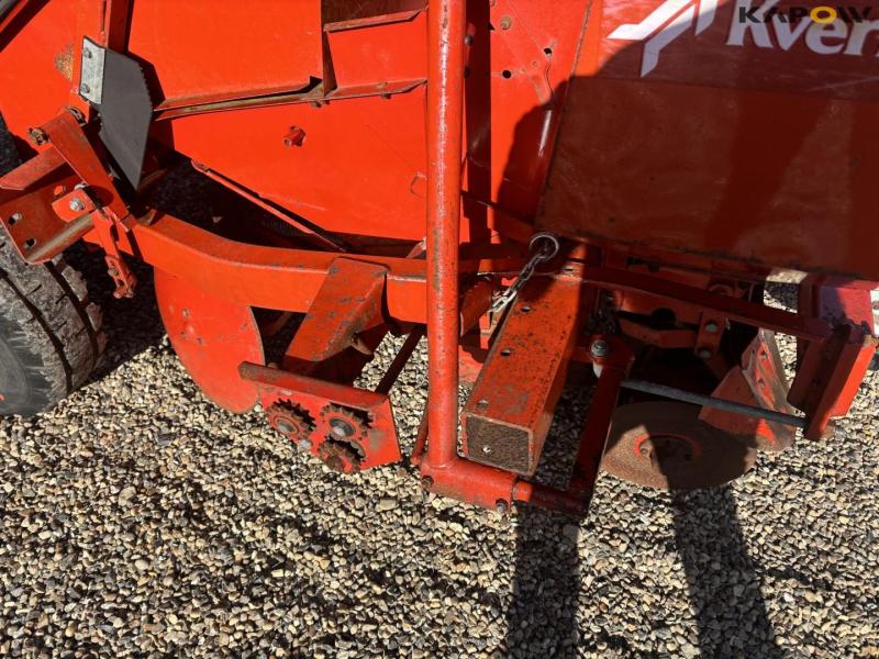 Kverneland UN 3200 potato planter 27