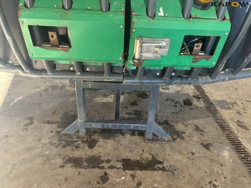 Kyndestoft front tank with computer 11