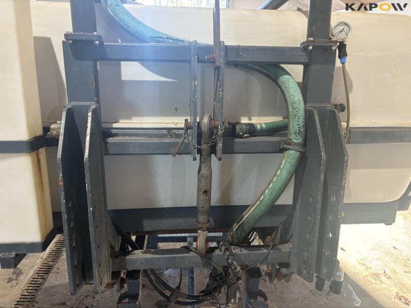 Kyndestoft front tank with computer 14