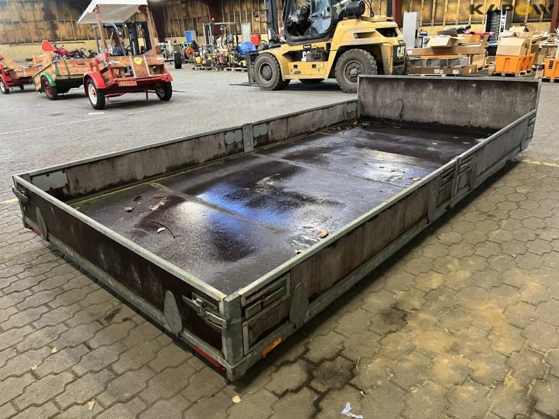 Load for car/truck 4