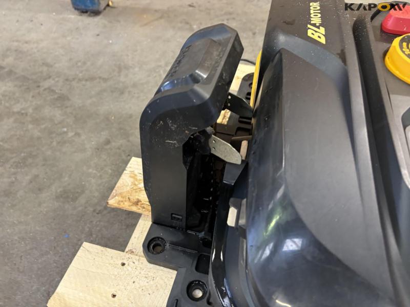 Landxcape LX791i robotic lawnmower 10