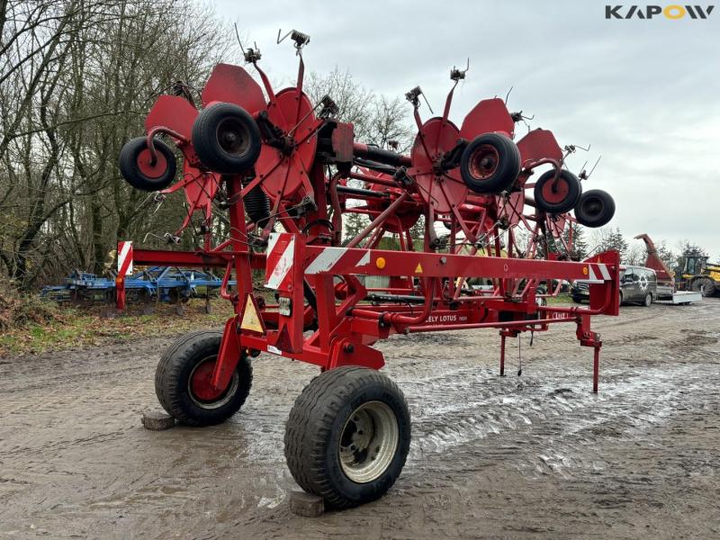 Lely Lotus 1020 profi tedder/spreader 5