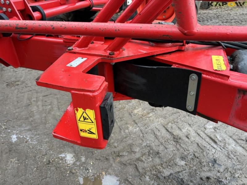 Lely Lotus 1020 profi tedder/spreader 22