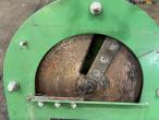Lescha ZAK 1802 compost grinder with wheelbarrow 9