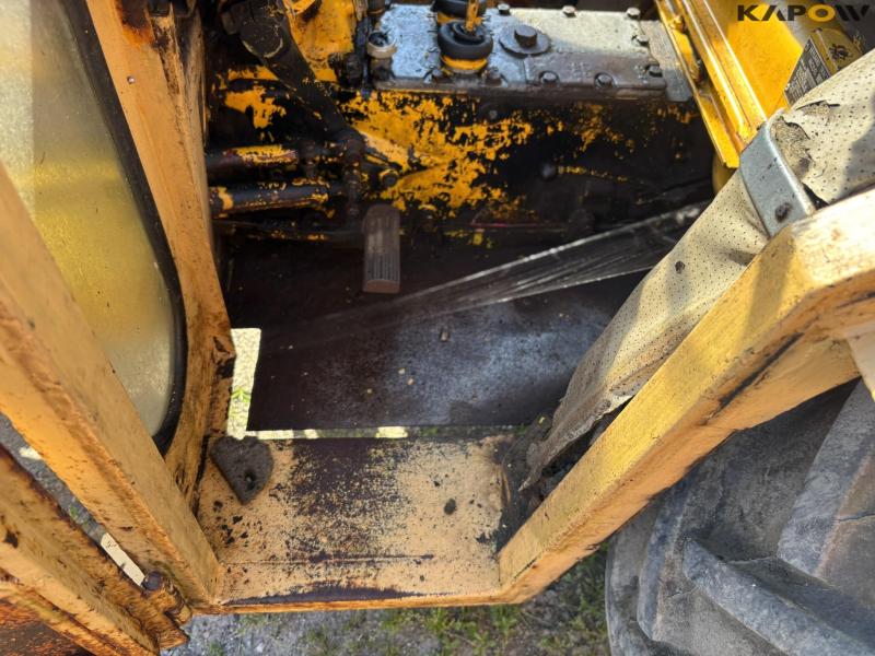 Leyland 154 with snowplow 66