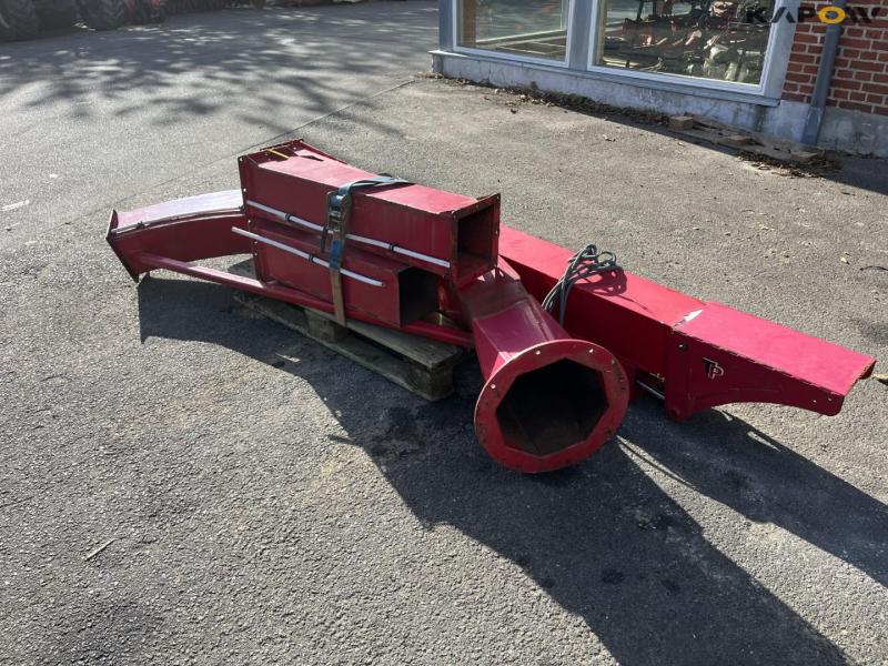 Lindana TP 320/400 unloads spout 1