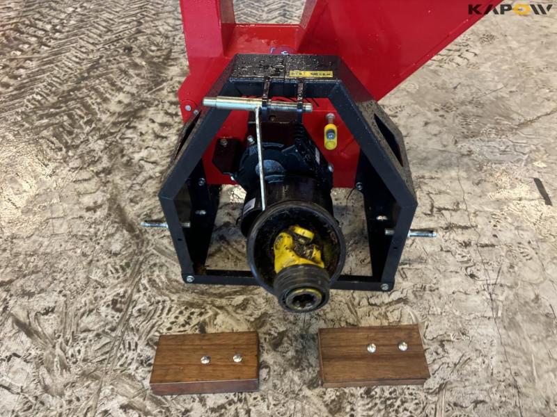 Lindana TP100 wood chipper 10