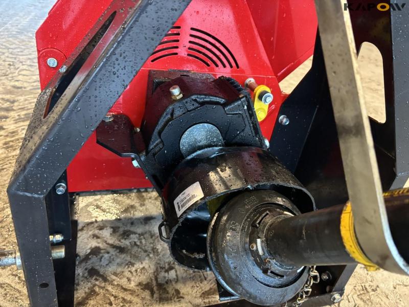 Lindana TP100 wood chipper 13