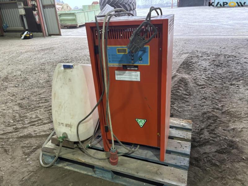 Linde E16 Electric forklift 47