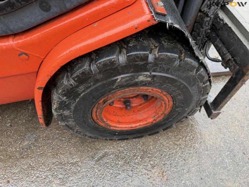 Linde H25D forklift 34