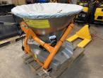 LS Cosmo P-Pro 180 salt spreader - NEW 1
