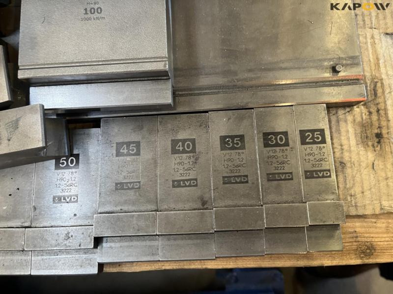 LVD PPEB 110/30 Hydraulic Edge Presses 29