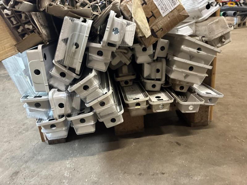 Fluorescent tubes, fixtures and storage boxes 15