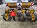 Corn seeder - 4 rows. 6