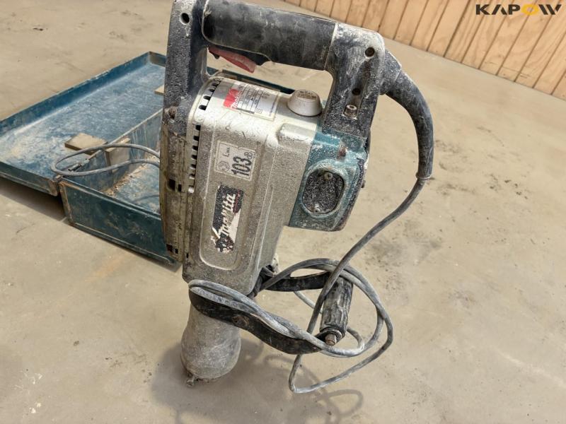 Makita electric hammer 7