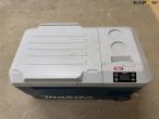 Makita coolbox and radio 7